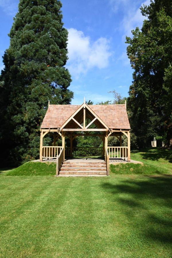 West Lodge Park Barnet Exterior photo